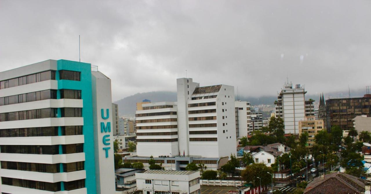 Hotel 6 De Diciembre Quito Buitenkant foto